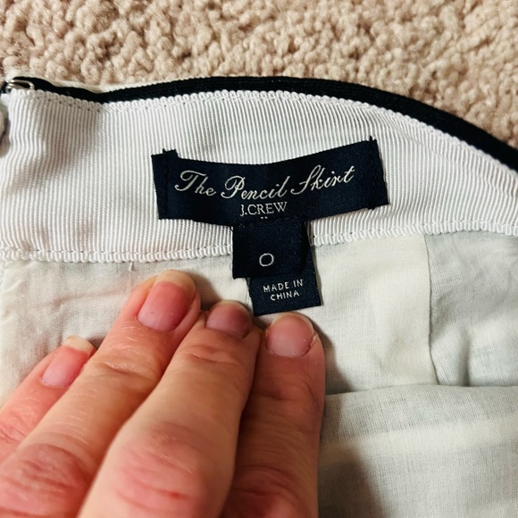 Jcrew pencil skirt size 0 black and white stripes - Picture 2 of 4